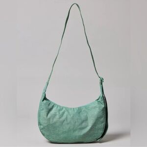 BAGGU Medium Crescent Bag - Seafoam UO Exclusive